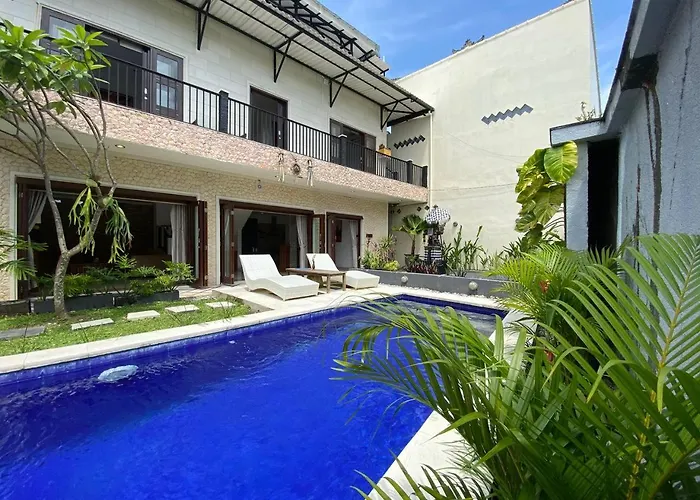 Amazing In Petitenget Location Villa