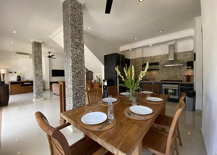 Amazing In Petitenget Location *