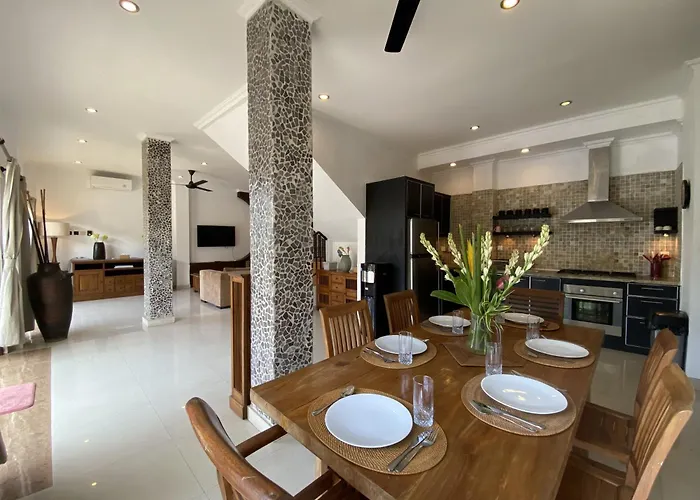 Amazing In Petitenget Location Villa